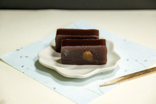 k-takahashi@white-co.jp